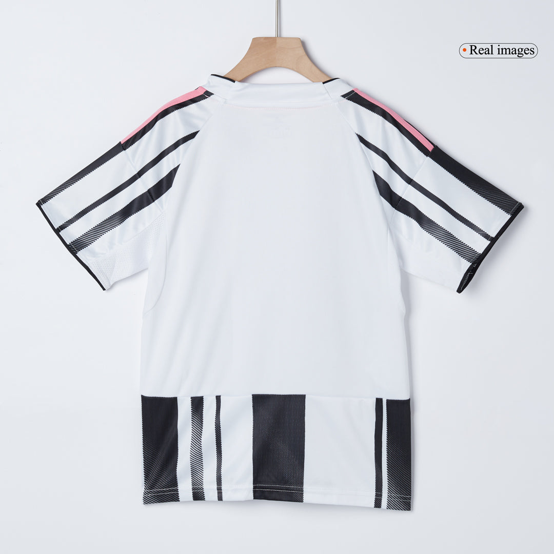 Juventus Infantil Casa Futebol Camisa Conjunto (Camisa + Calção + Meias) 2025/26
