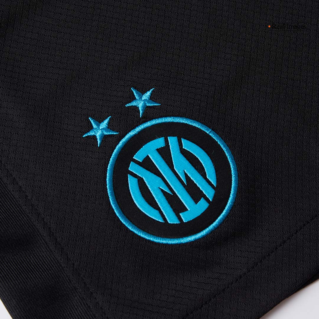 Inter Milan
Casa
Camisa
Conjunto (Camisa + Calções + Meias)
2025/26