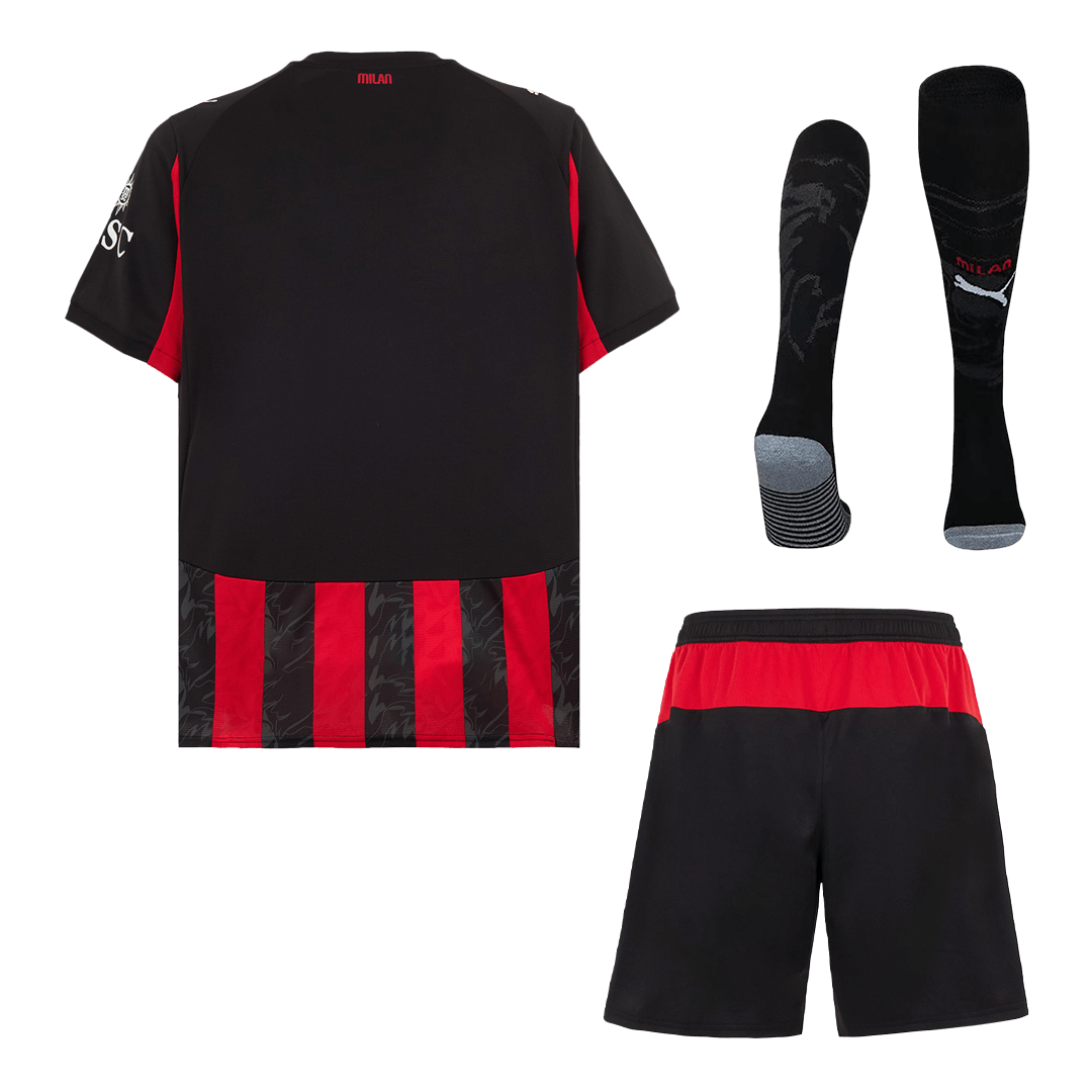 AC Milan
Casa
Camisa
Conjunto (Camisa + Calções + Meias)
2025/26