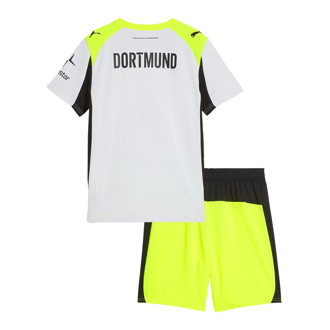 Borussia Dortmund Infantil
Fora Conjunto (Camisa+Shorts) 2025/26 Cinza