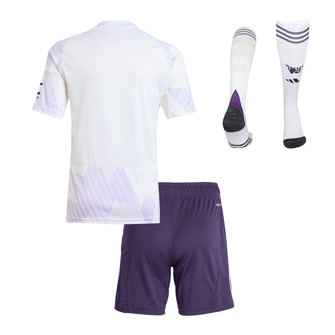Manchester United Infantil Fora Futebol Camisa Conjunto (Camisa + Calção + Meias) 2025/26 Branco