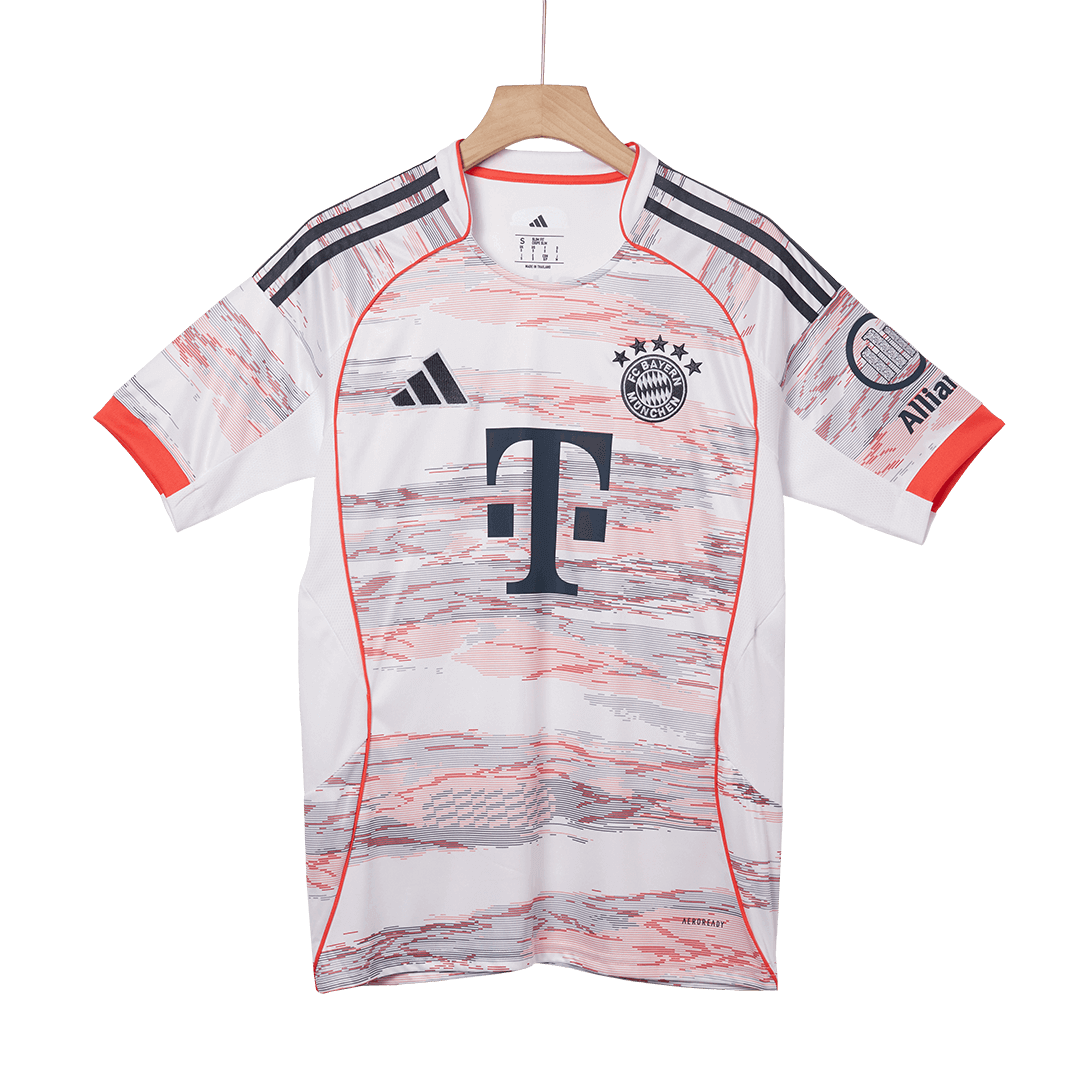 Bayern Munich
Fora
Camisa
Conjunto (Camisa + Calções + Meias)
2025/26
Branco