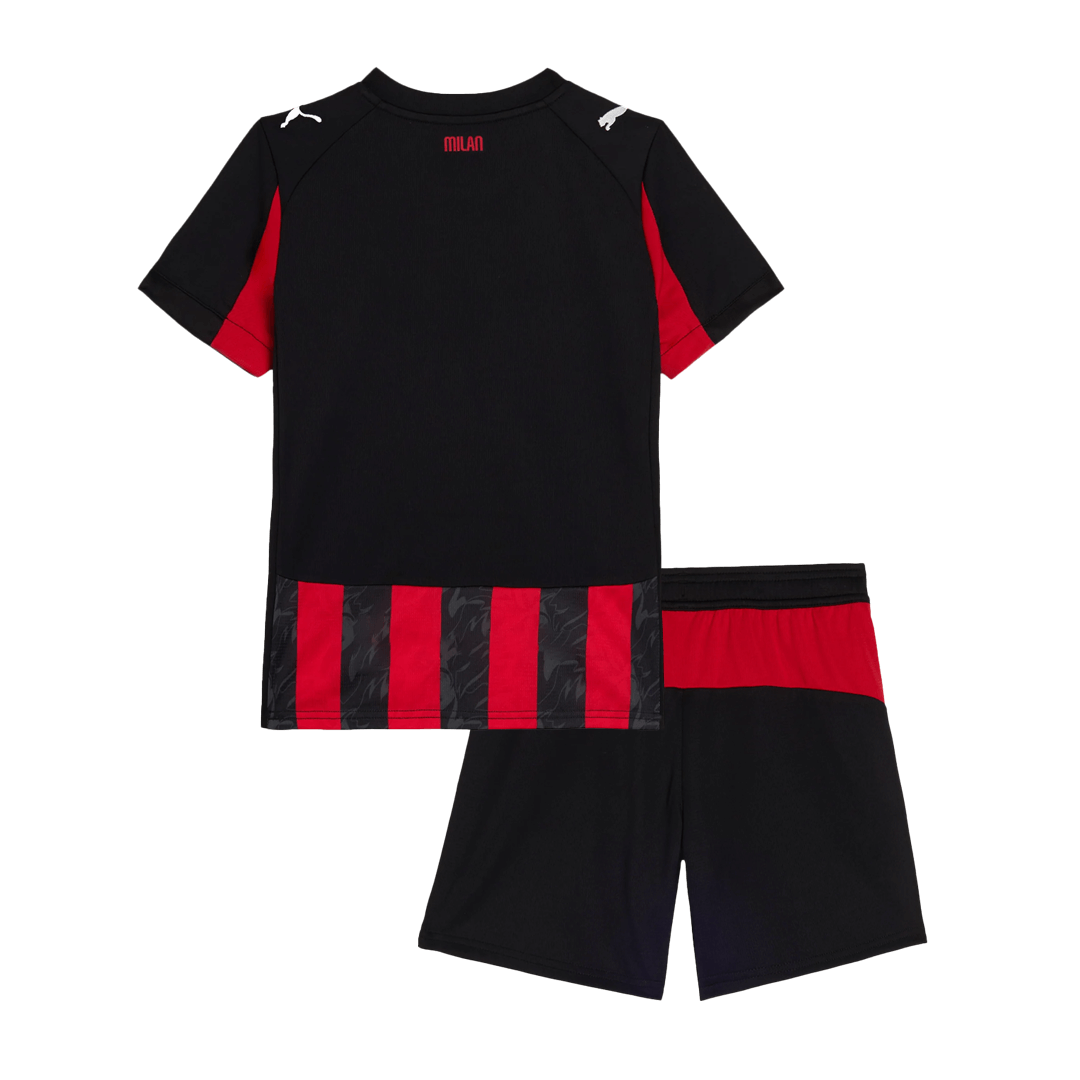 AC Milan
Casa
Camisas Infantis
Conjunto 2025/26