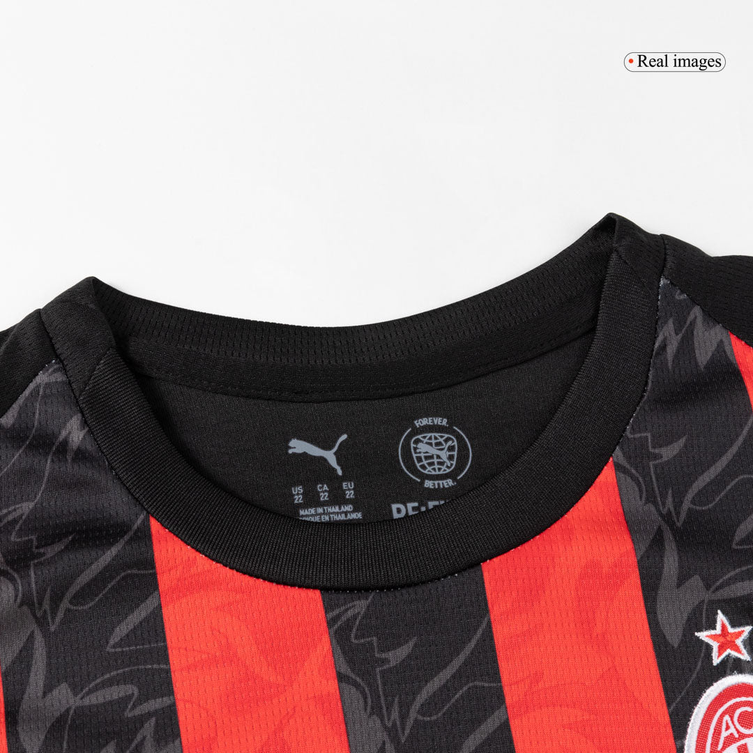AC Milan
Casa
Camisa
Conjunto (Camisa + Calções + Meias)
2025/26