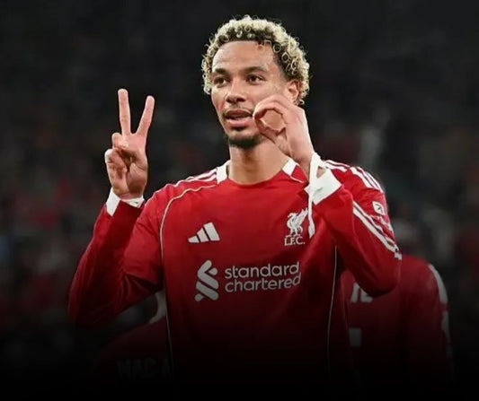 Liverpool estreia com vitória emocionante sobre o Bournemouth