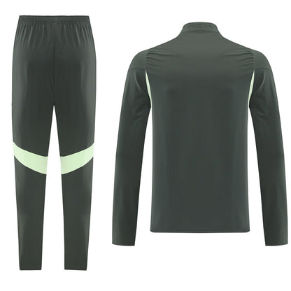 Real Madrid Treino Conjunto (Top+Calças) 2025/26 Verde