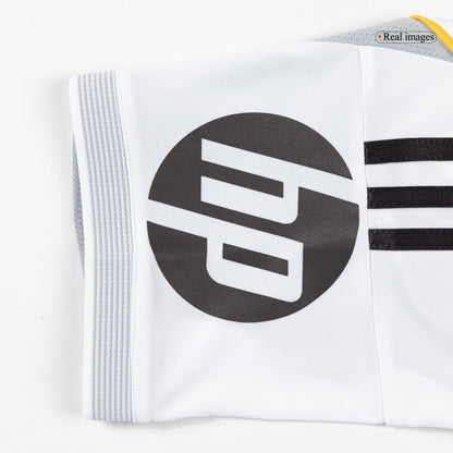 【Super Qualidade】MODRIĆ Special #10 Real Madrid
 Casa Futebol Especial Camisa 2025/26 Branco