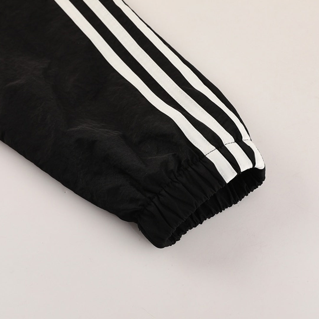 Manchester United Jaqueta Jaqueta Corta-Vento 2025/26 Preto