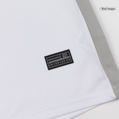 Tottenham Hotspur Infantil 
 Casa Futebol Camisa Conjunto (Camisa+Shorts+Meias) 2025/26 Branco