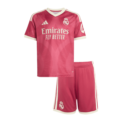 Real Madrid Infantil 
 Terceira Futebol Camisa 2026/27 Rosa