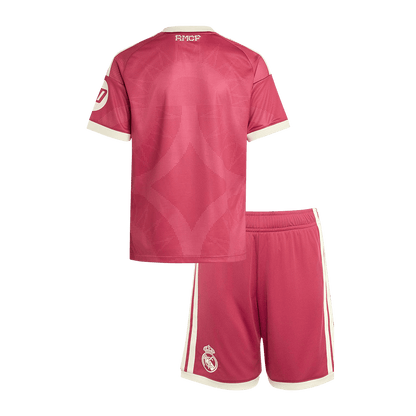 Real Madrid Infantil 
 Terceira Futebol Camisa 2026/27 Rosa