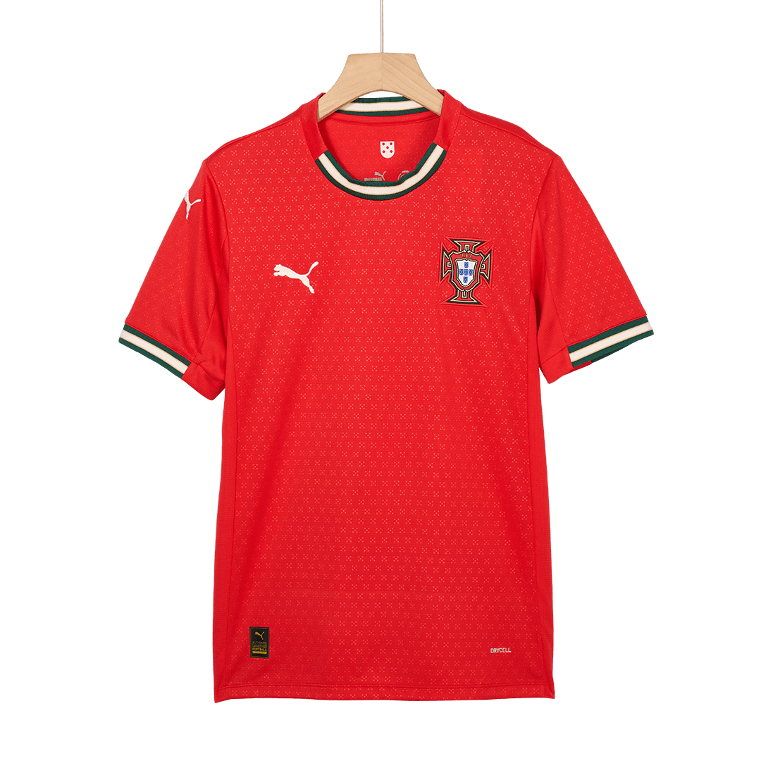 Camisola de futebol RONALDO #7 Portugal Home personalizada 2025