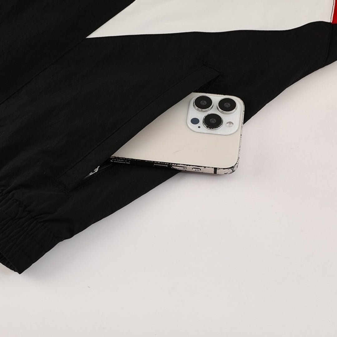 Manchester United Jaqueta Jaqueta Corta-Vento 2025/26 Preto