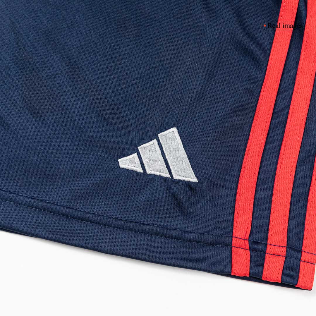 Arsenal 
 Fora Camisa Conjunto(Camisa+Calções+Meias) 2025/26 Azul