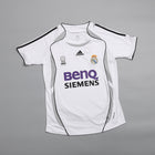 Retrô Real Madrid Casa Camisa 2006/07 Branco