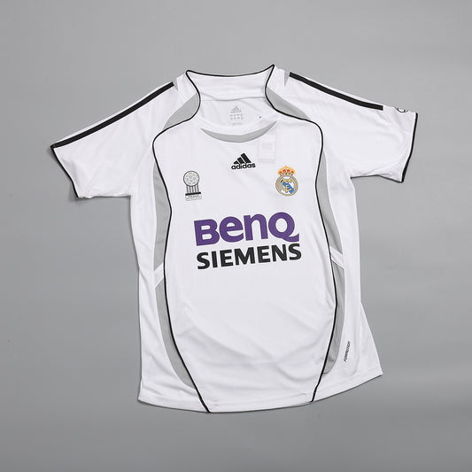 Retrô Real Madrid Casa Camisa 2006/07 Branco
