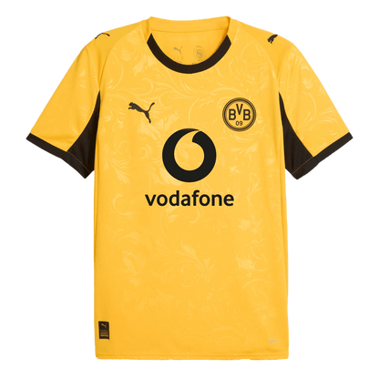 Borussia Dortmund Temporada Copa Camisa de Manga Curta 2025/26 Amarela