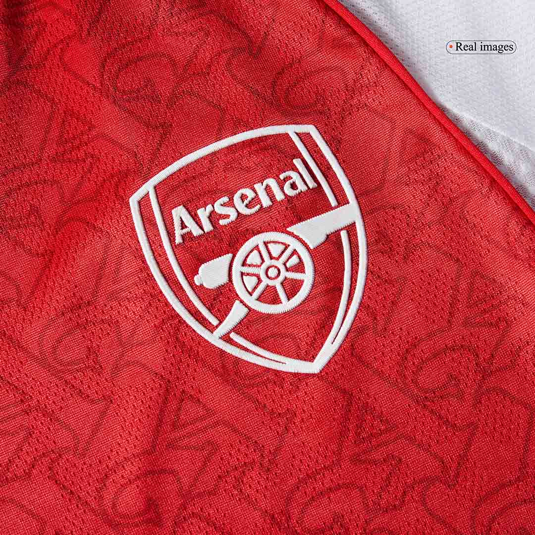 Arsenal 
Casa 
 Camisa 
 Conjunto (Camisa + Calções) 
2025/26 
Vermelho