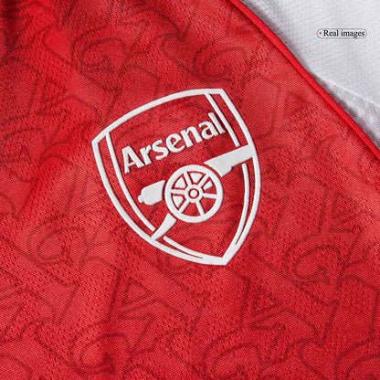 Arsenal 
Casa 
 Camisa 
 Conjunto (Camisa + Calções) 
2025/26 
Vermelho