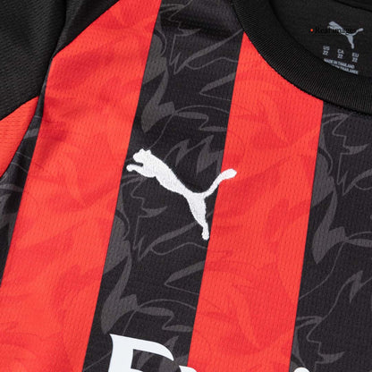 AC Milan 
Casa 
 Camisa 
Conjunto (Camisa + Calções + Meias) 
2025/26