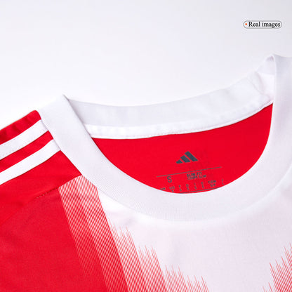 Bayern Munich 
Casa 
 Camisa 
Conjunto (Camisa + Calções + Meias) 
2025/26 
Vermelho