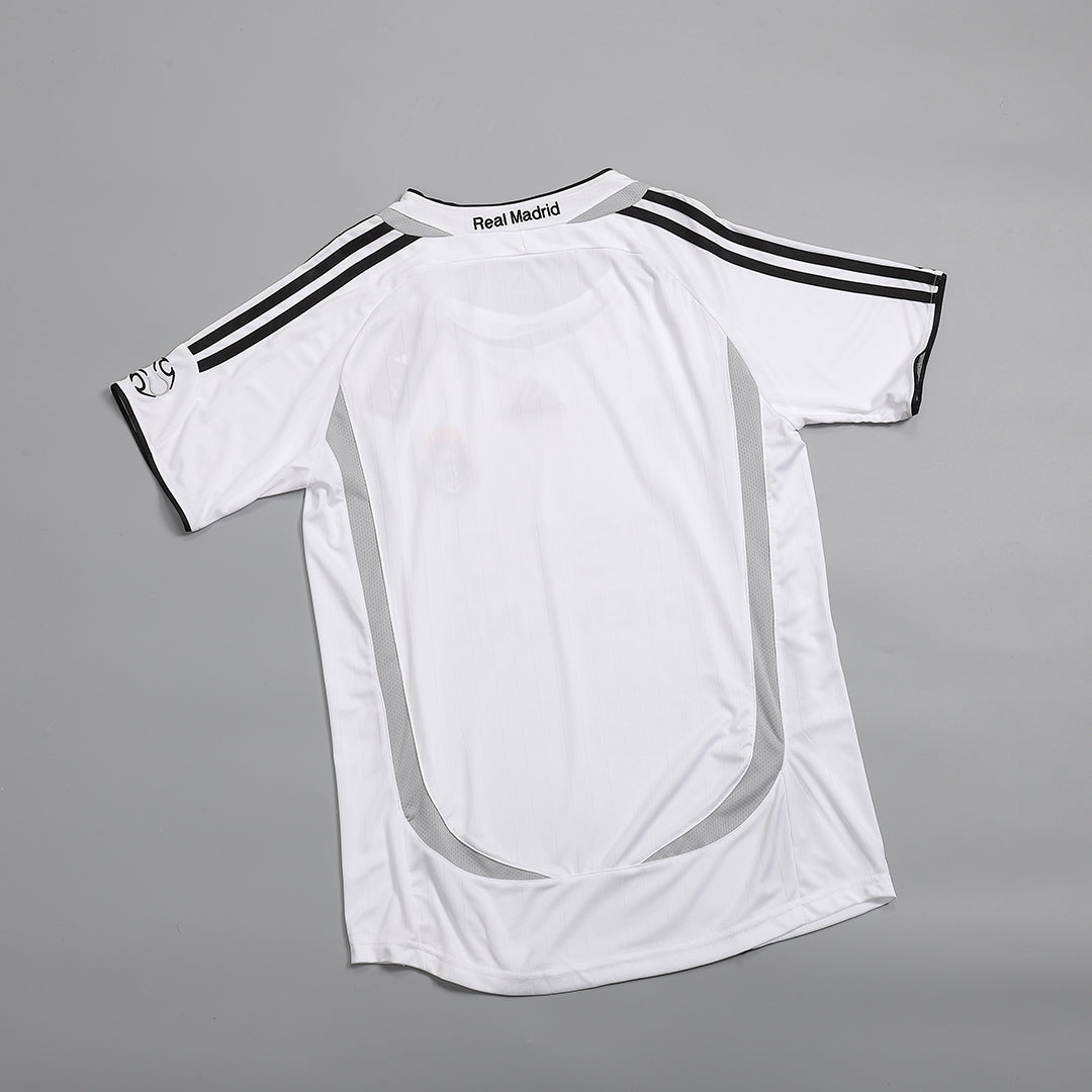 Retrô Real Madrid Casa Camisa 2006/07 Branco