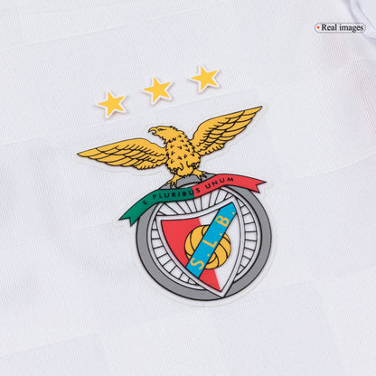 Benfica Infantil 
 Fora Terceira Futebol Camisa 2025/26 Branco