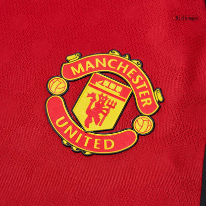 Autêntico ŠEŠKO #30 Manchester United Casa Camisa 2025/26 Vermelho