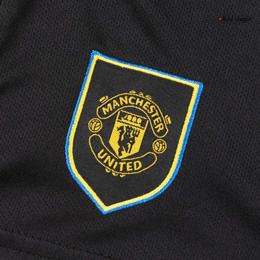 Manchester United Infantil 
 Fora Terceira Futebol Camisa Conjunto (Camisa+Shorts+Meias) 2025/26 Preto