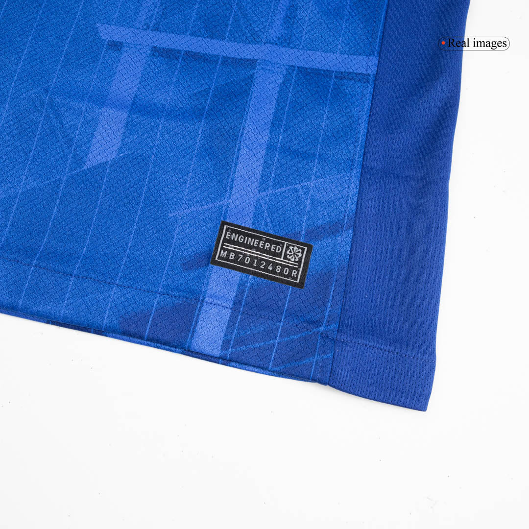 Chelsea 
Casa 
 Camisa 
Conjunto (Camisa + Calções + Meias) 
2025/26 
 Azul