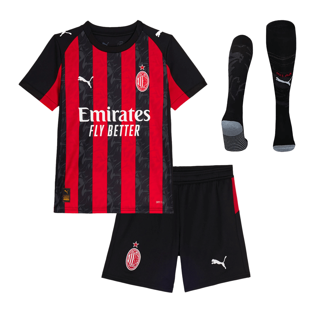 AC Milan 
Casa 
 Camisa 
Conjunto (Camisa + Calções + Meias) 
2025/26