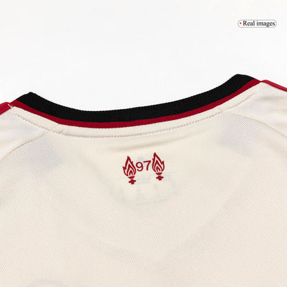 Liverpool 
 Fora 
Camisas Infantis 
Conjunto 2025/26 
 Branco