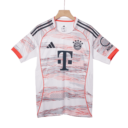OLISE #17 Bayern Munich Fora Camisa 2025/26 Branco