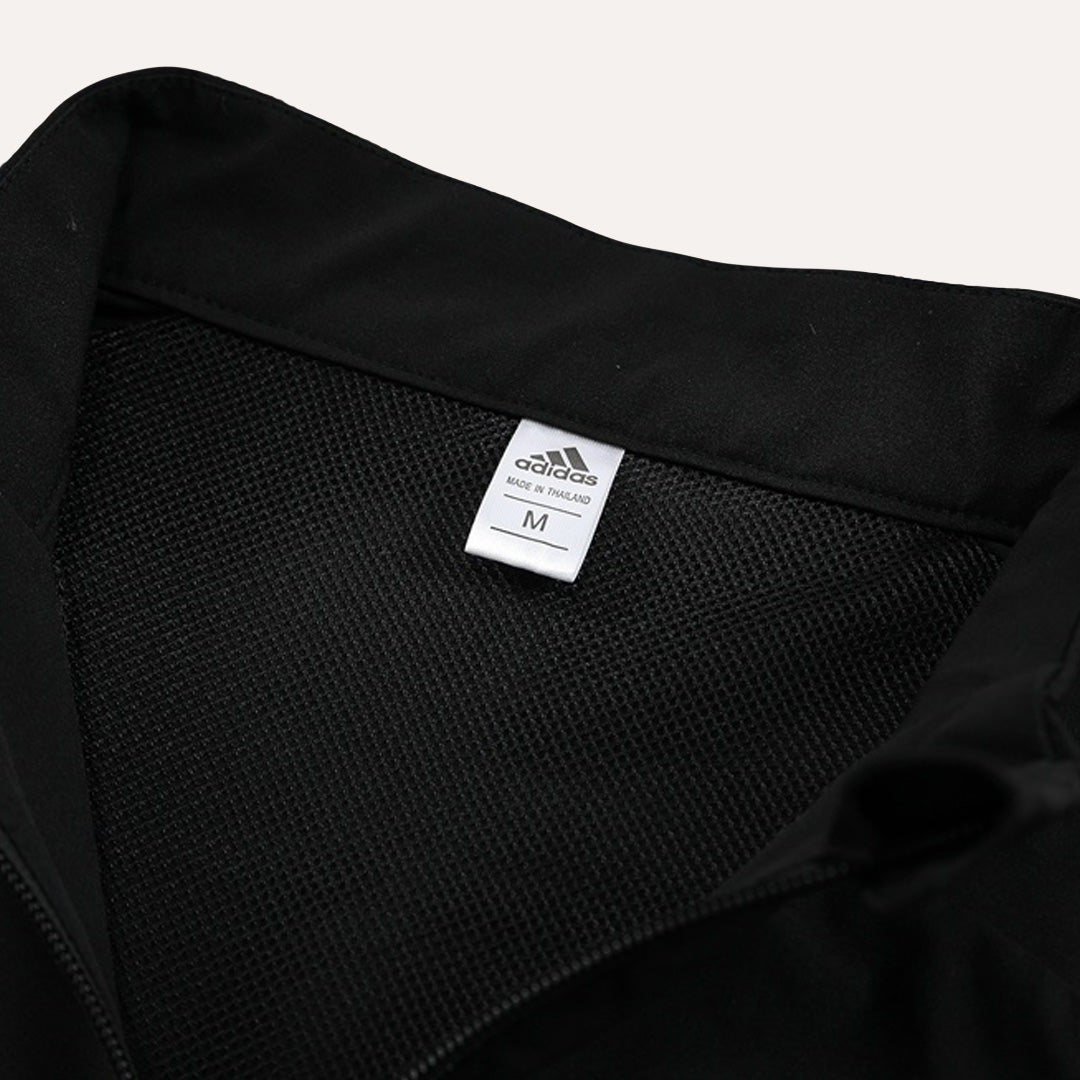 Liverpool  Jaqueta Corta-Vento 2025/26 Preto