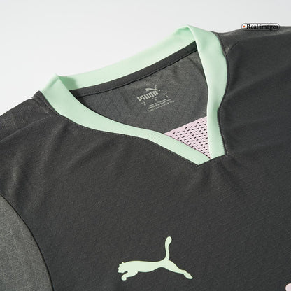 Camisola de futebol autêntico PULISIC #11 AC Milan Third Away 2024/25