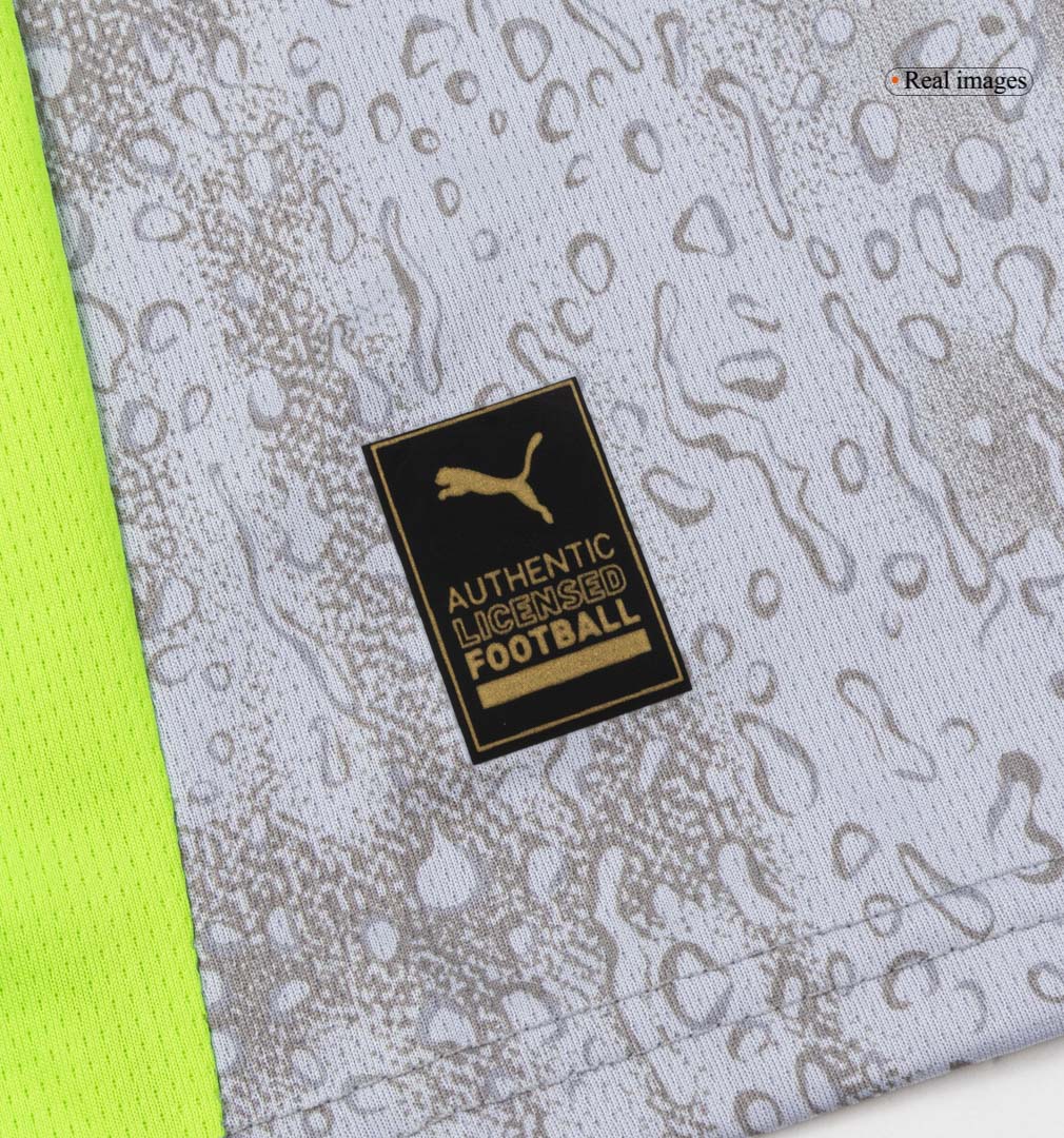 Manchester City Infantil 
 Terceira Conjunto (Camisa+Shorts+Meias) 2025/26 Cinza