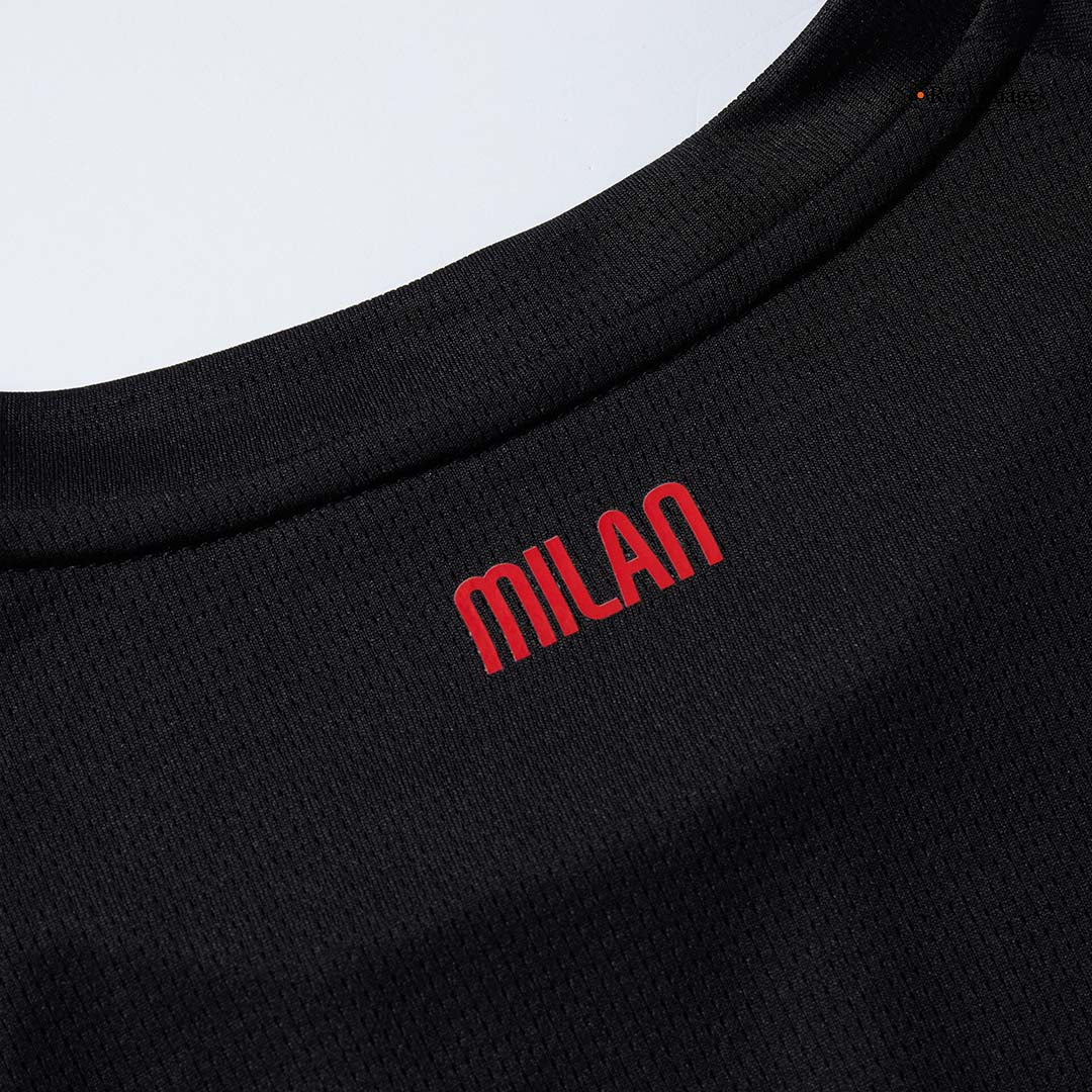 AC Milan 
Casa 
 Camisa 
Conjunto (Camisa + Calções + Meias) 
2025/26