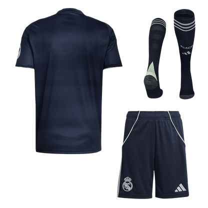 Real Madrid 
 Fora 
 Camisa 
Conjunto (Camisa + Calções + Meias) 
2025/26