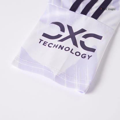 Manchester United Infantil Fora Futebol Camisa Conjunto (Camisa + Calção + Meias) 2025/26 Branco