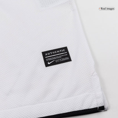 Retrô Manchester United Fora Camisa 2010/11 Branco