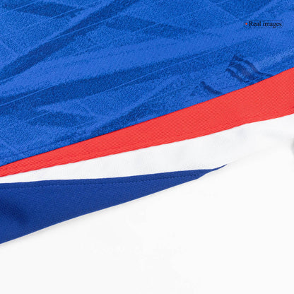 Chelsea 
Casa 
 Camisa 
Conjunto (Camisa + Calções + Meias) 
2025/26 
 Azul