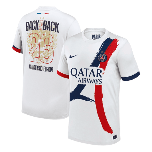 Champions of Europe #26 PSG Fora Camisa 2024/26 Branco